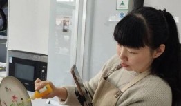 网红夫妻主播吃瓜,揭秘娱乐圈背后的“吃瓜”生活